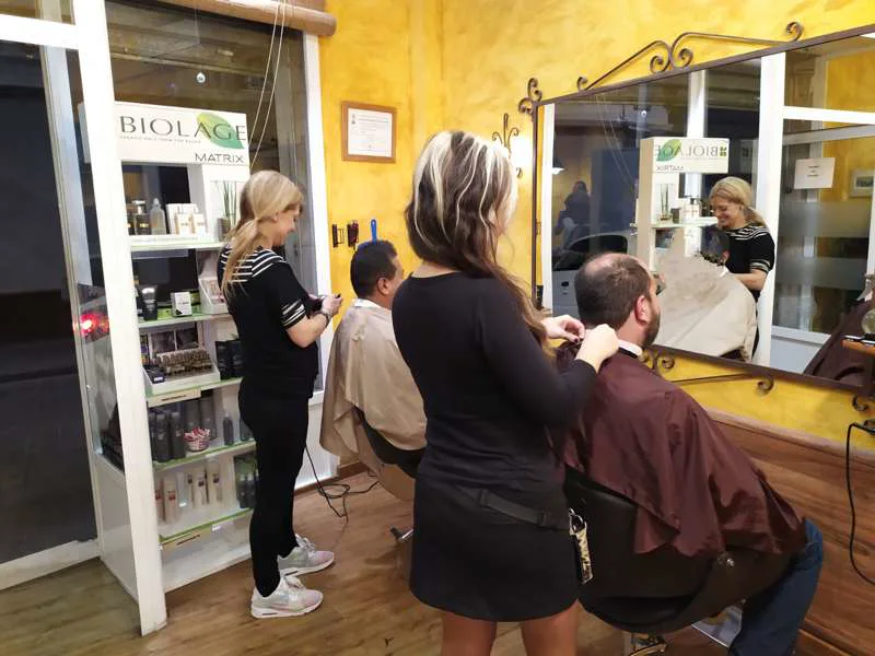 Arantxa, peluquera profesional